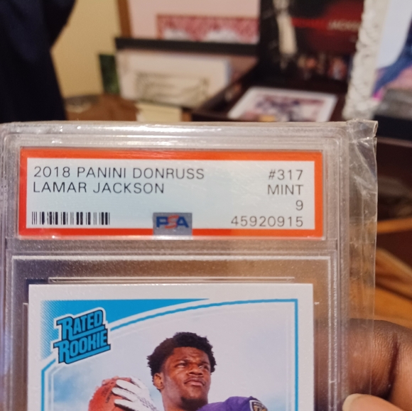 Graded 2018 Panini Donruss Lamar Jackson #317 Rookie RC Football Card - Picture 2 of 3